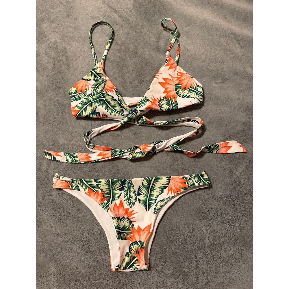 Wrap tie cheeky bikini